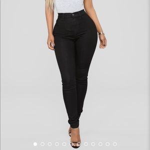 Fashion nova high waisted jeans